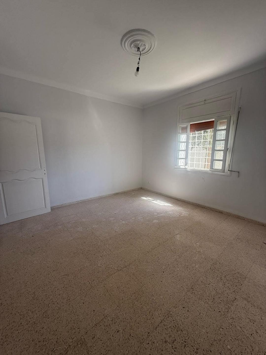 El Mourouj El Mourouj Vente Maisons Spacieuse villa