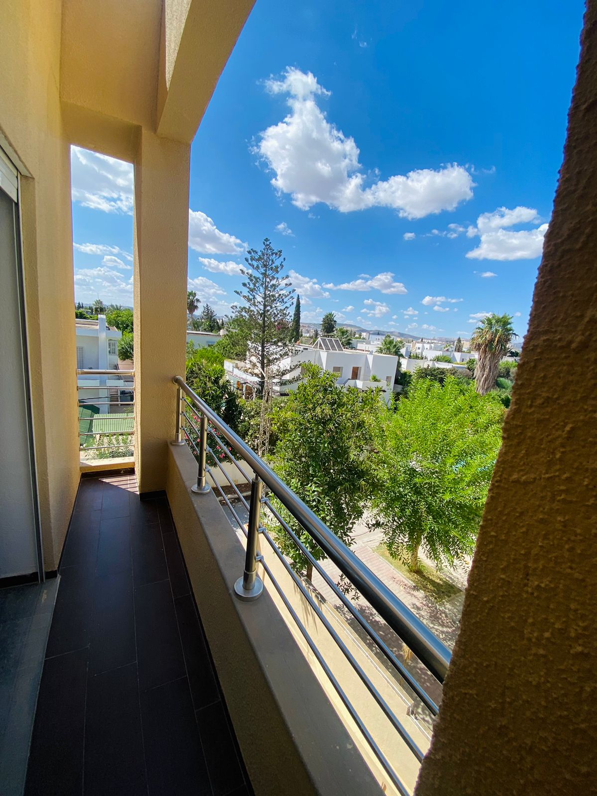La Soukra&nbsp;La Soukra&nbsp;Vente&nbsp;Appart. 3 pi�ces&nbsp;S2 de 115 m avec parking et cellier a soukra