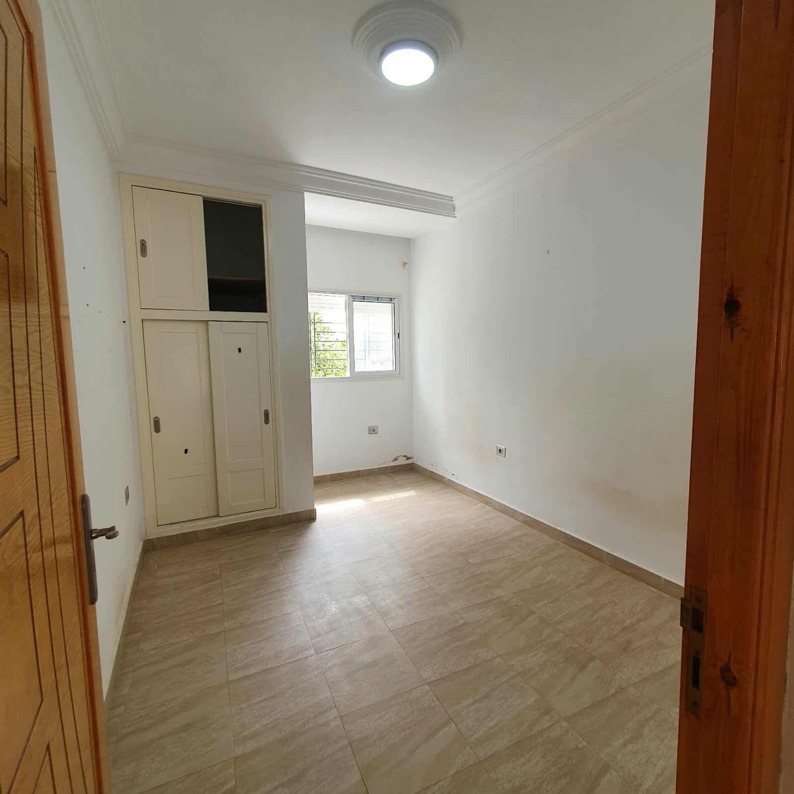 Menzel Temime Menzel Temime Vente Maisons Belle maison au rez de chausse avec jardin