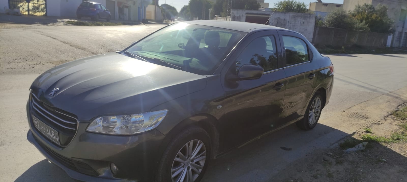 Ariana Ville Ariana Peugeot 304 Peugeot 301  saisir