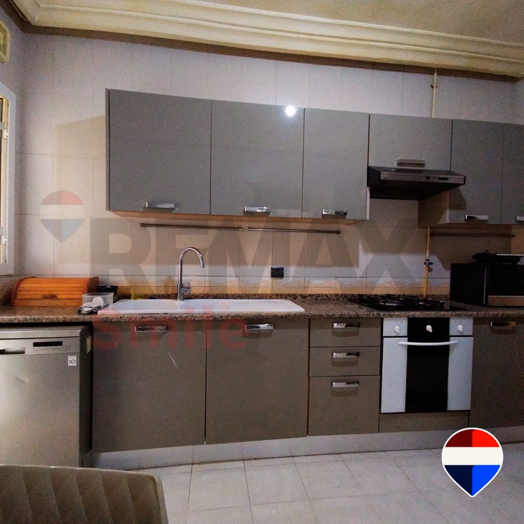 La Marsa&nbsp;El Aouina&nbsp;Vente&nbsp;Appart. 3 pi�ces&nbsp;Grand appartement s3 cit� des palmeraies