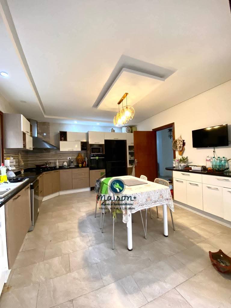 El Mourouj&nbsp;El Mourouj&nbsp;Vente&nbsp;Maisons&nbsp;Belle villa de luxe