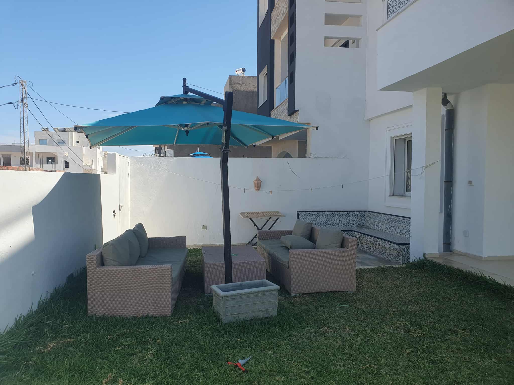 Hammam El Ghezaz Ezzahra Vente Duplex Des appartements  la plage ezzahra klibia