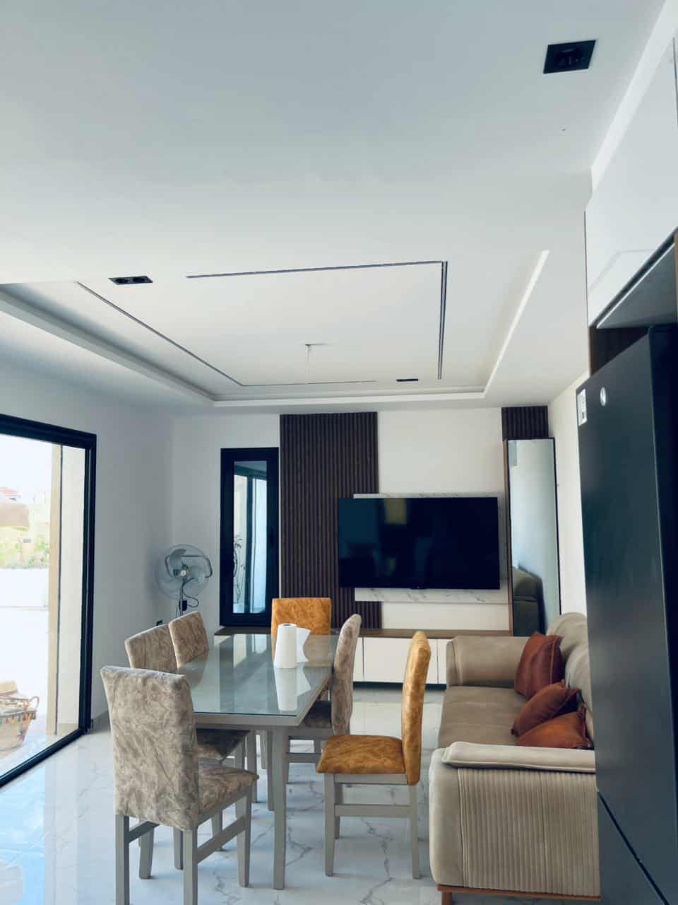 Hammam El Ghezaz&nbsp;Ezzahra&nbsp;Vente&nbsp;Maisons&nbsp;Villa avec piscine � ezzahra hammem ghzez