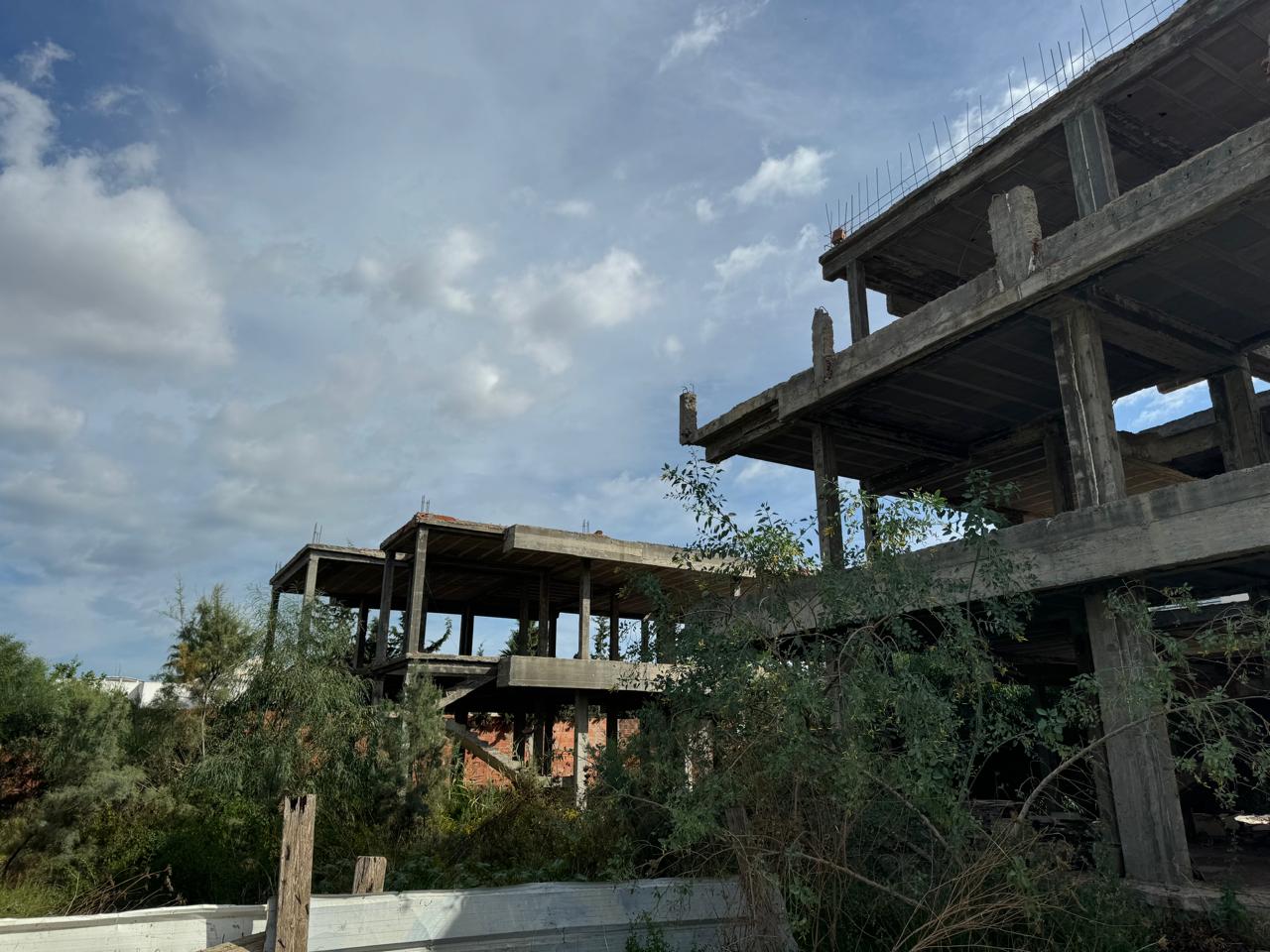 La Soukra Chotrana 2 Vente Duplex Projet residentiel inachev  choutrana 2 soukra