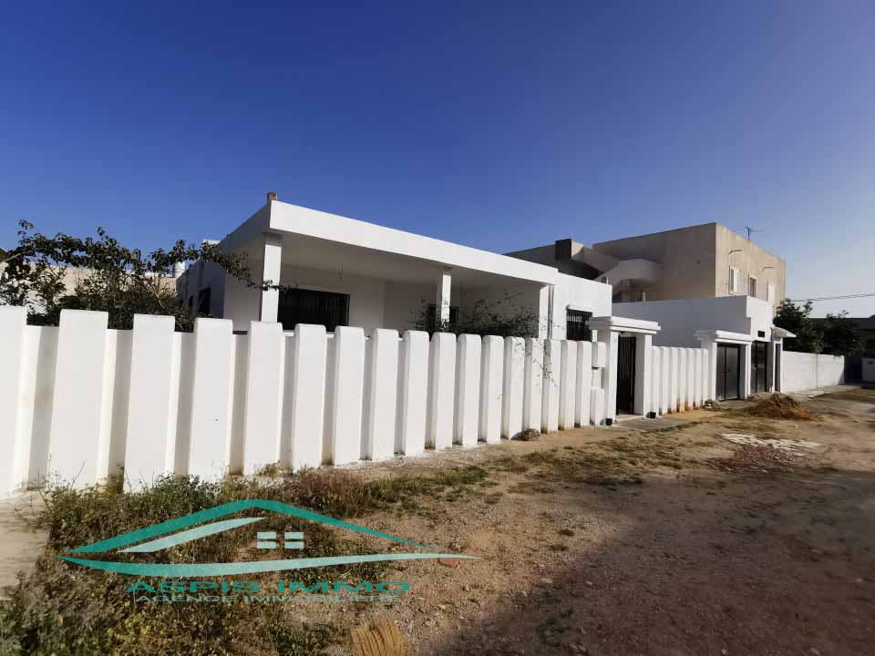 Kelibia&nbsp;Kelibia&nbsp;Vente&nbsp;Maisons&nbsp;Vt675 villa 512 m2 � cite merdes