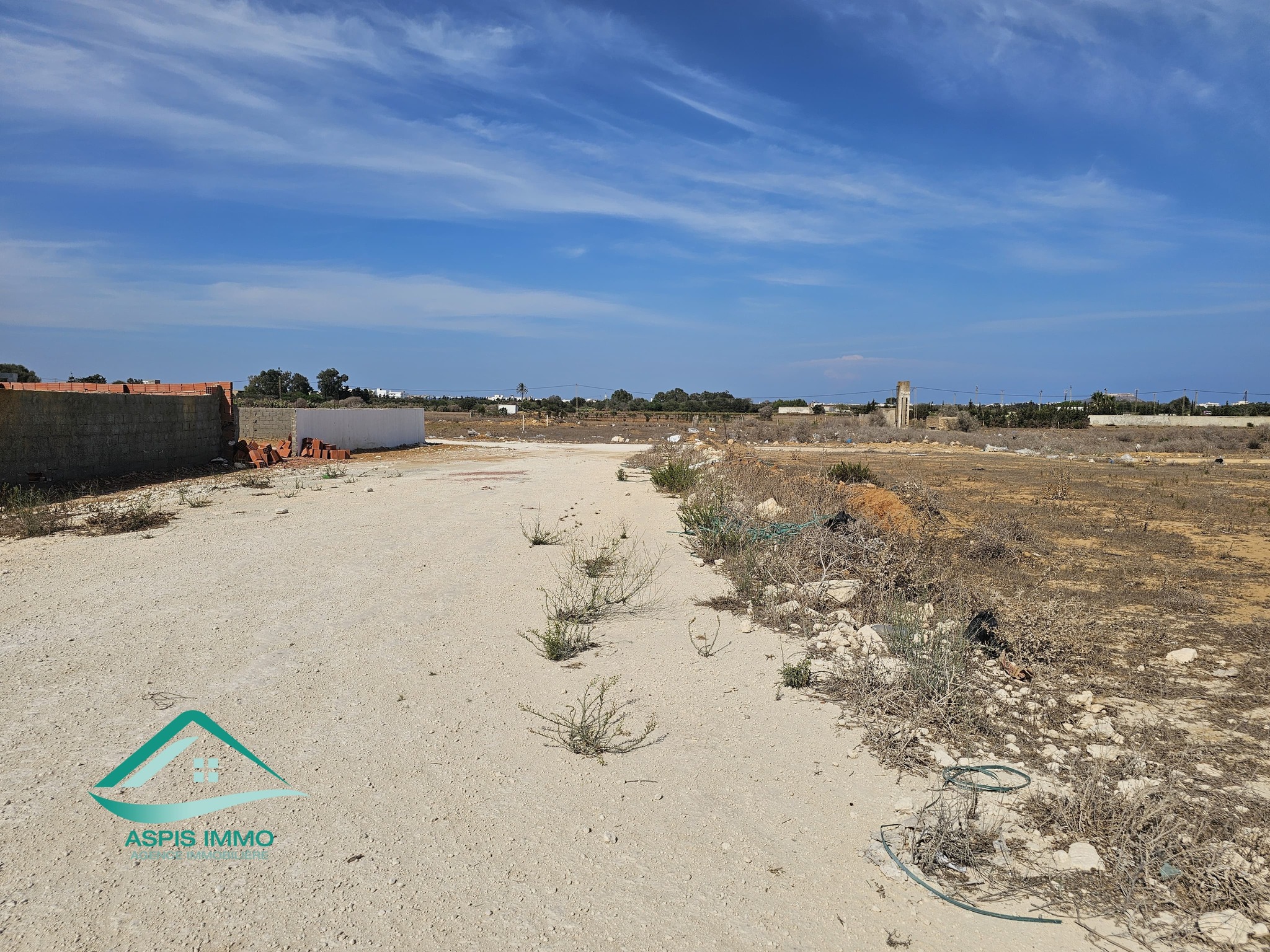 Kelibia&nbsp;Kelibia&nbsp;Vente&nbsp;Surfaces&nbsp;Vt708 terrain 269 m2 sur la route � kelibia