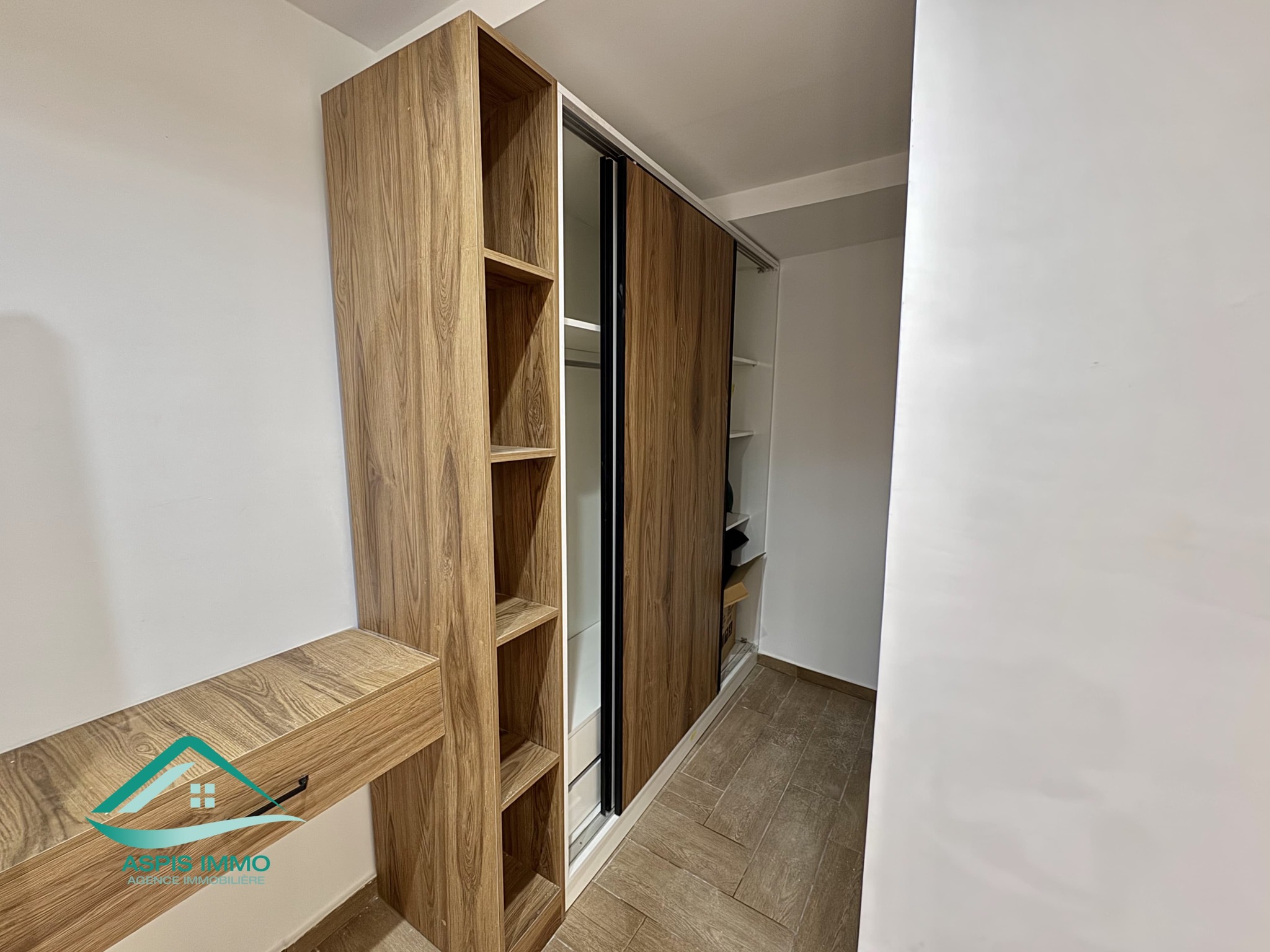 Hammam El Ghezaz Hammam El Ghezaz Vente Appart. 3 pices Vt907 appartements haut standing  hammam ghzeez