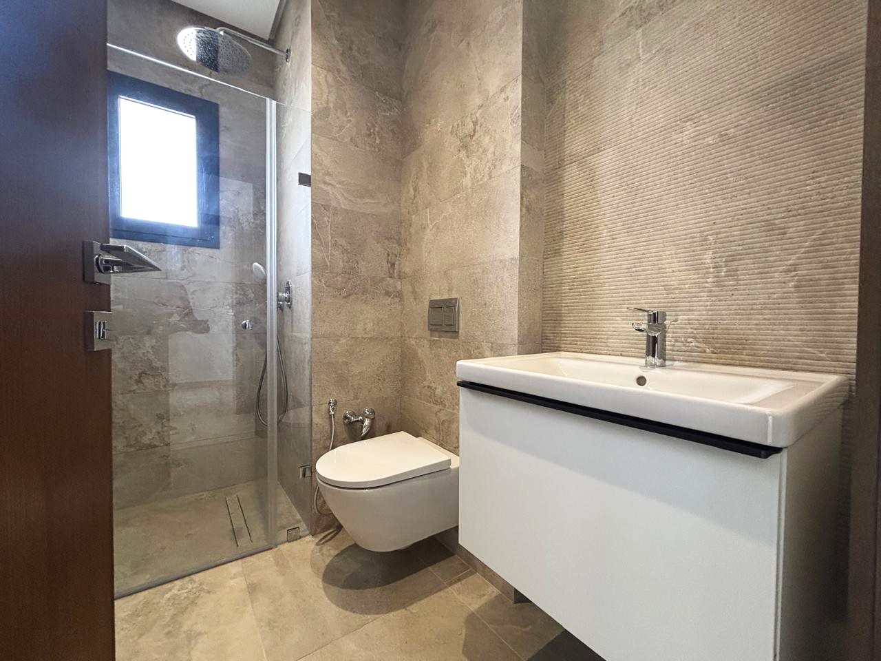 La Soukra Chotrana 1 Vente Appart. 4 pices Appartement  s3 de 138m2 neuf  chotrana 1