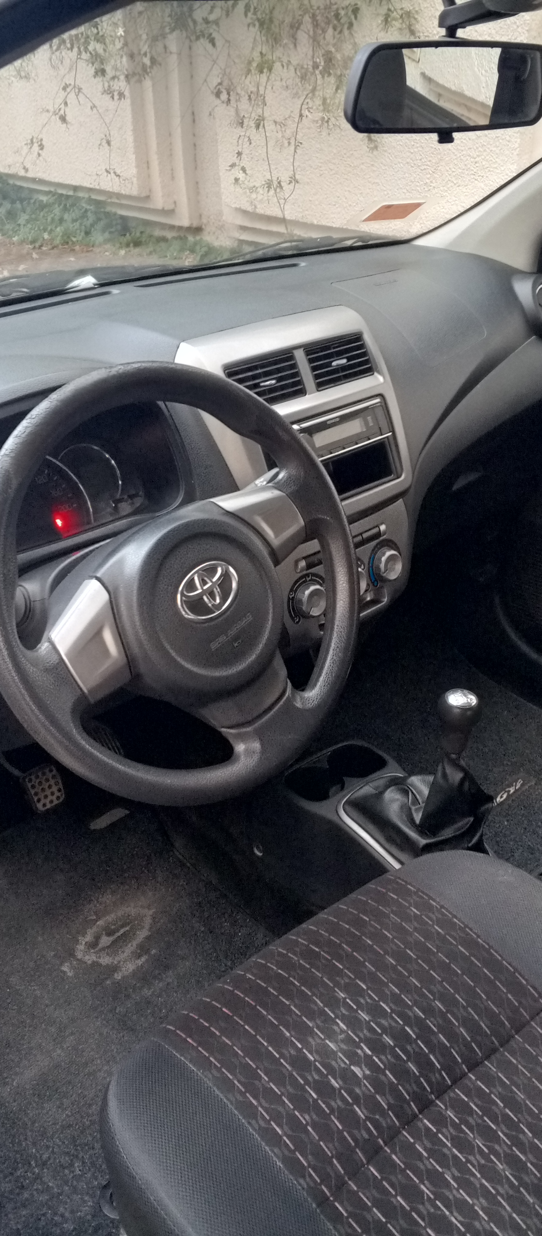 Ariana Ville Cite Ennasr 2 Toyota Aygo Agya populaire