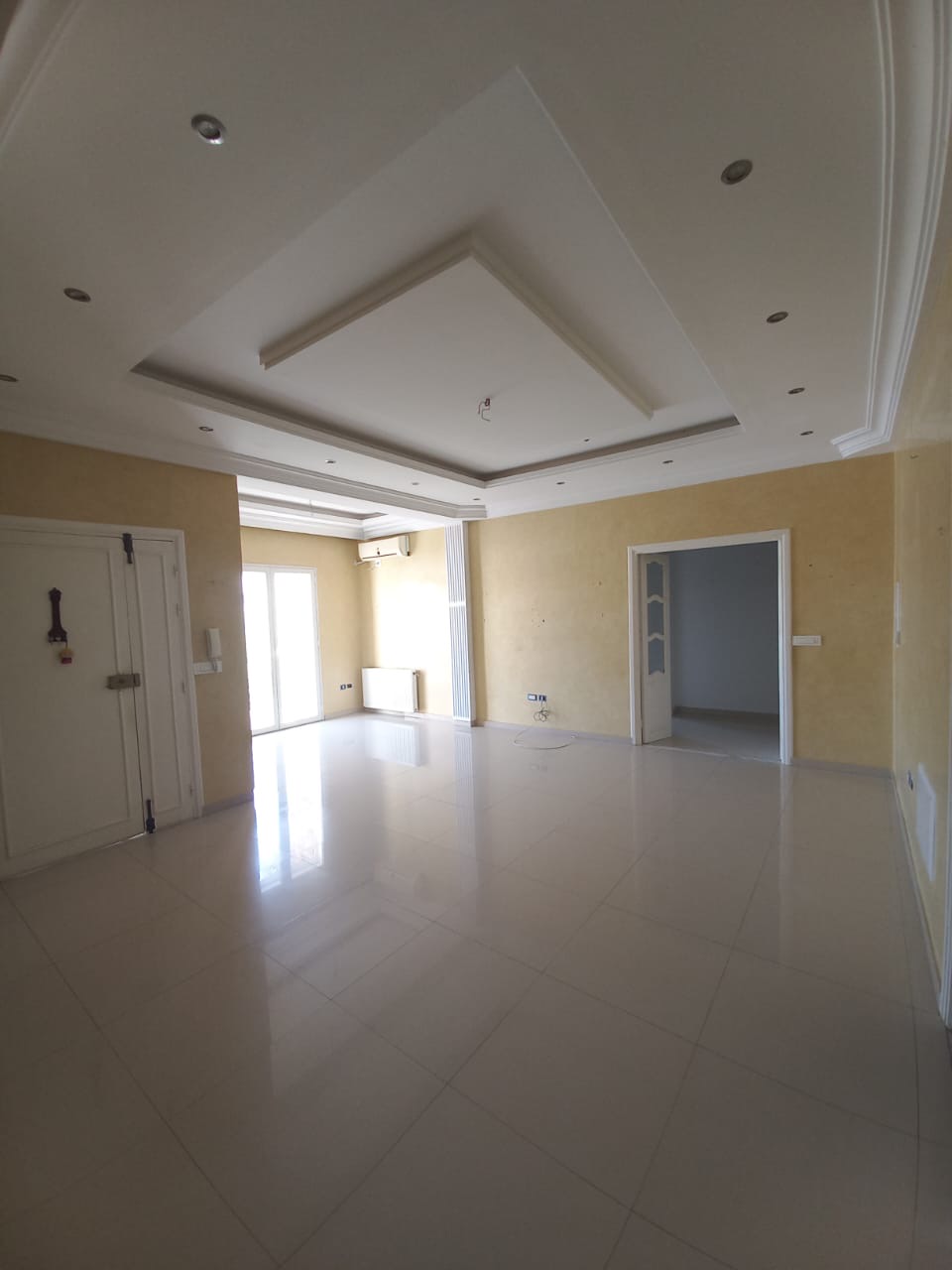 Ezzouhour (Tunis) Cite Ezzouhour Vente Maisons Maison moderne spacieuse et agrable