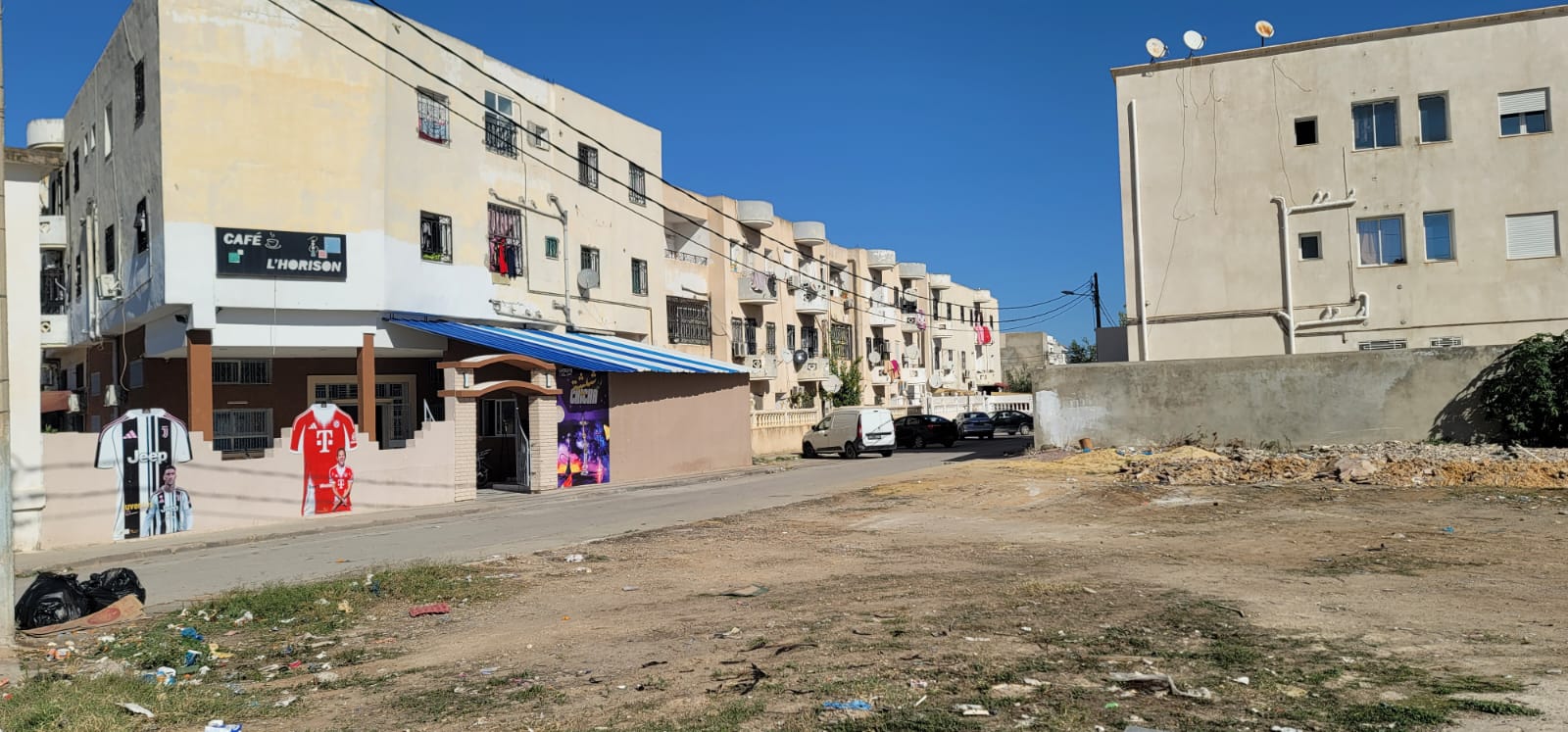 Mannouba Denden Vente Surfaces Gps  local commercial salon de th