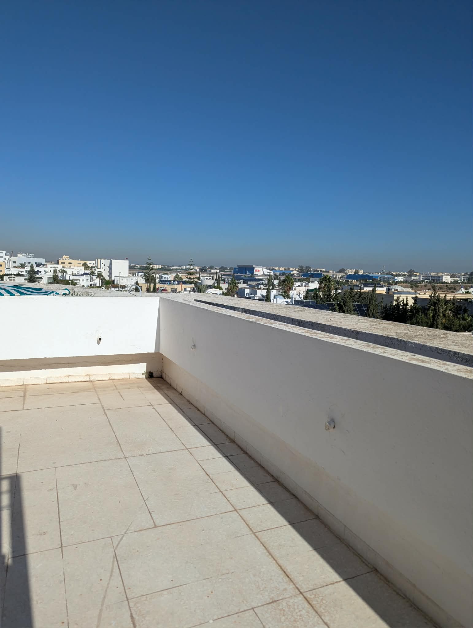 La Marsa&nbsp;Berge Du Lac&nbsp;Vente&nbsp;Duplex&nbsp;Duplex tres spacieux avec vue