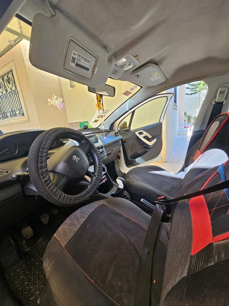 Hammam Chatt Borj Cedria Peugeot 208 Peugeot essence 208 excellent tat sans rokhsa