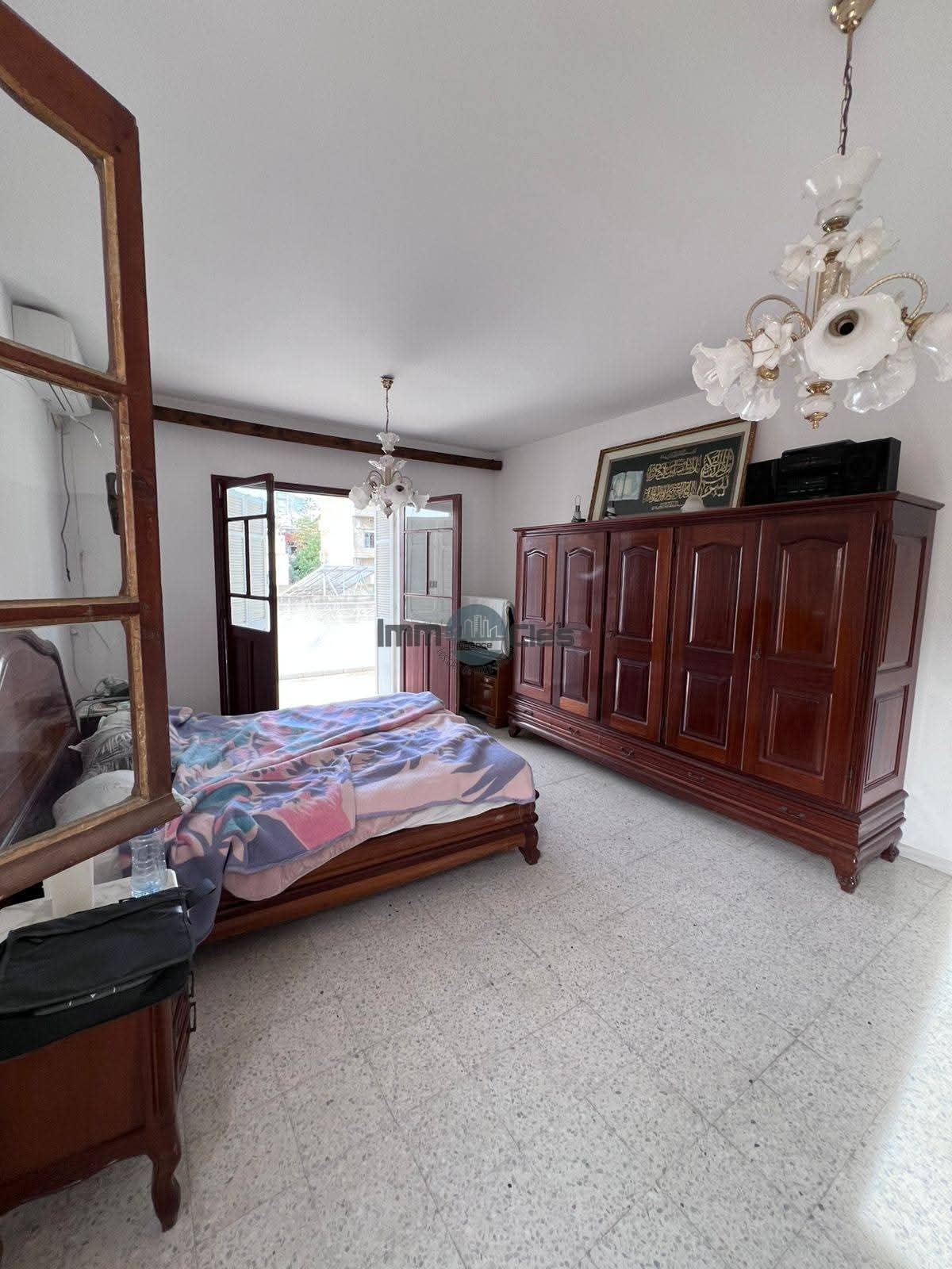 Bizerte Nord Bizerte Vente Appart. 4 pices Propre et vaste appartement