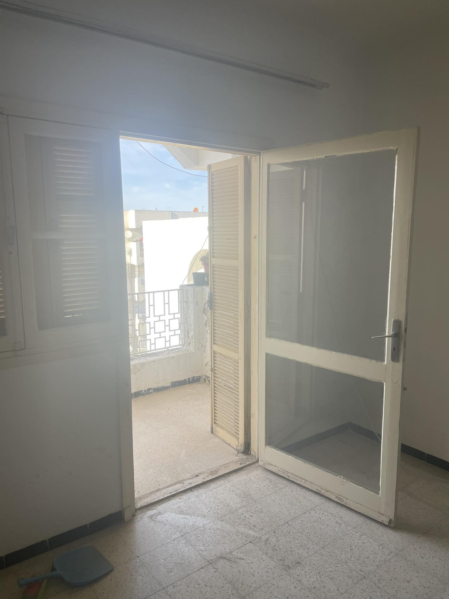 Ettahrir Cite Du Jardin Vente Appart. 4 pices Appartement cit el hadika tunis