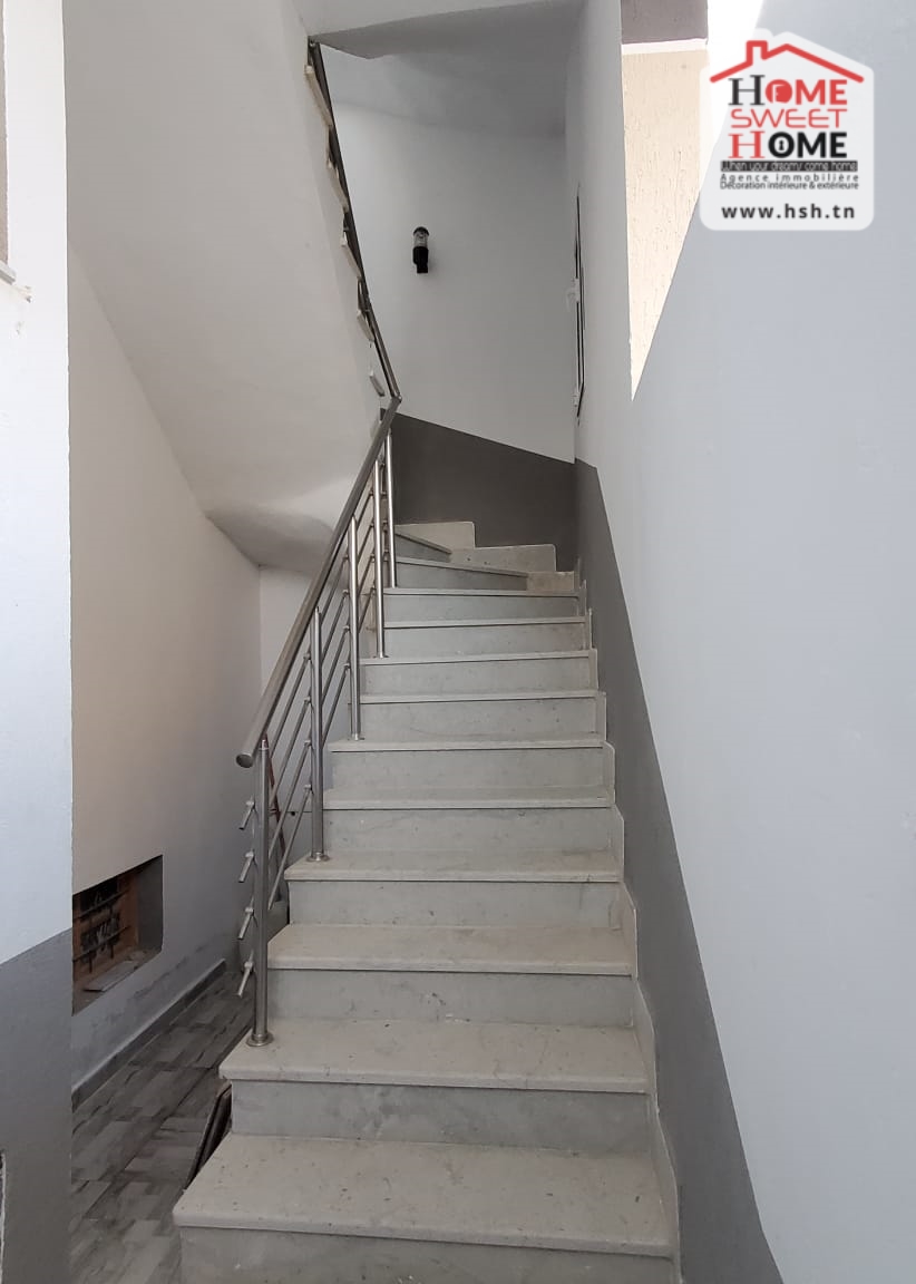 El Mourouj&nbsp;El Mourouj&nbsp;Vente&nbsp;Appart. 5 pi�ces+&nbsp;Immeuble voltora d el mourouj