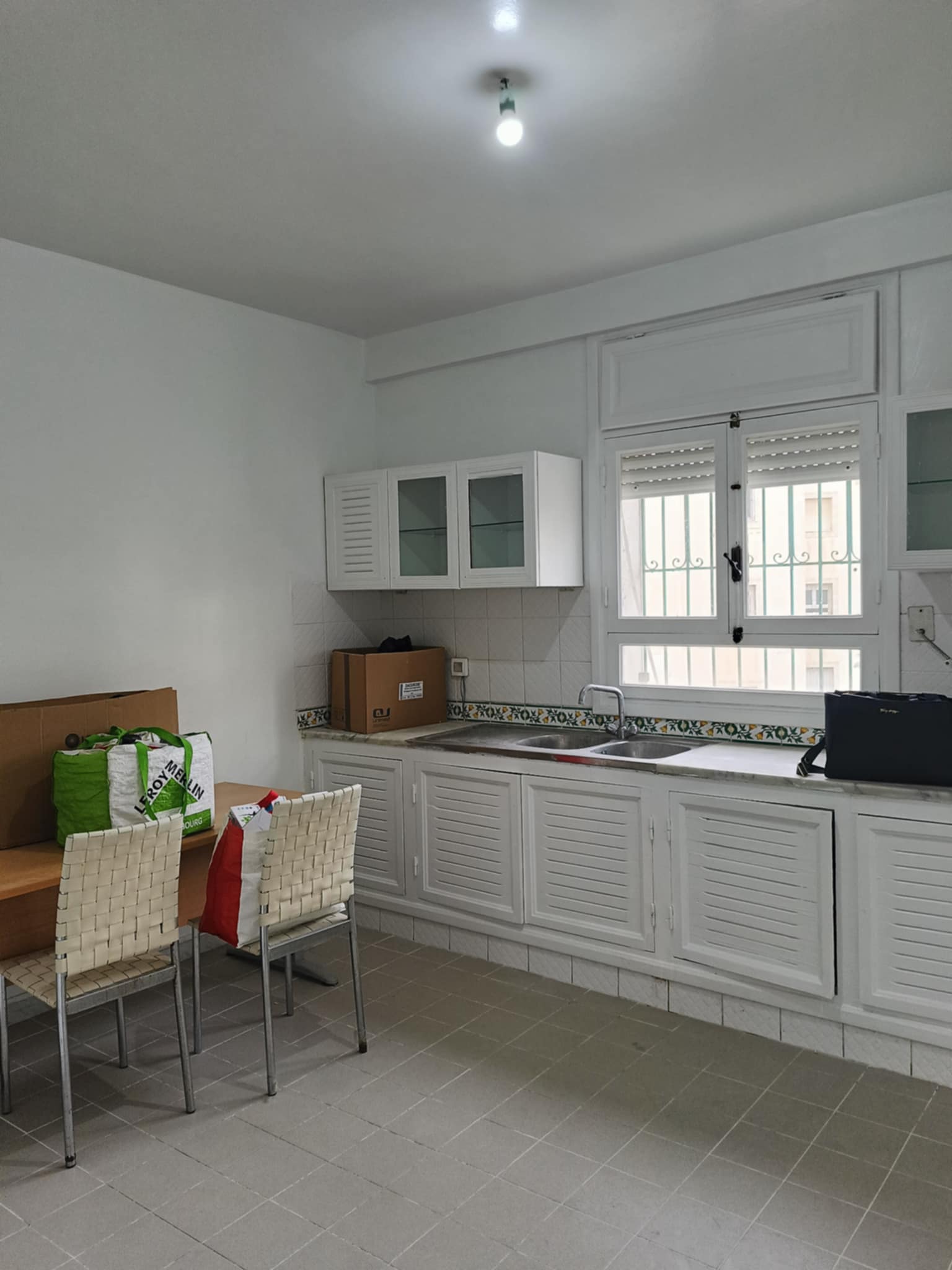 Ariana Ville&nbsp;Cite De La Sante&nbsp;Vente&nbsp;Appart. 4 pi�ces&nbsp;Offre un joli appart s3