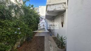 Mnihla Jardins d'el Menzah Vente Maisons Triplex de 300m2  menzah 9c