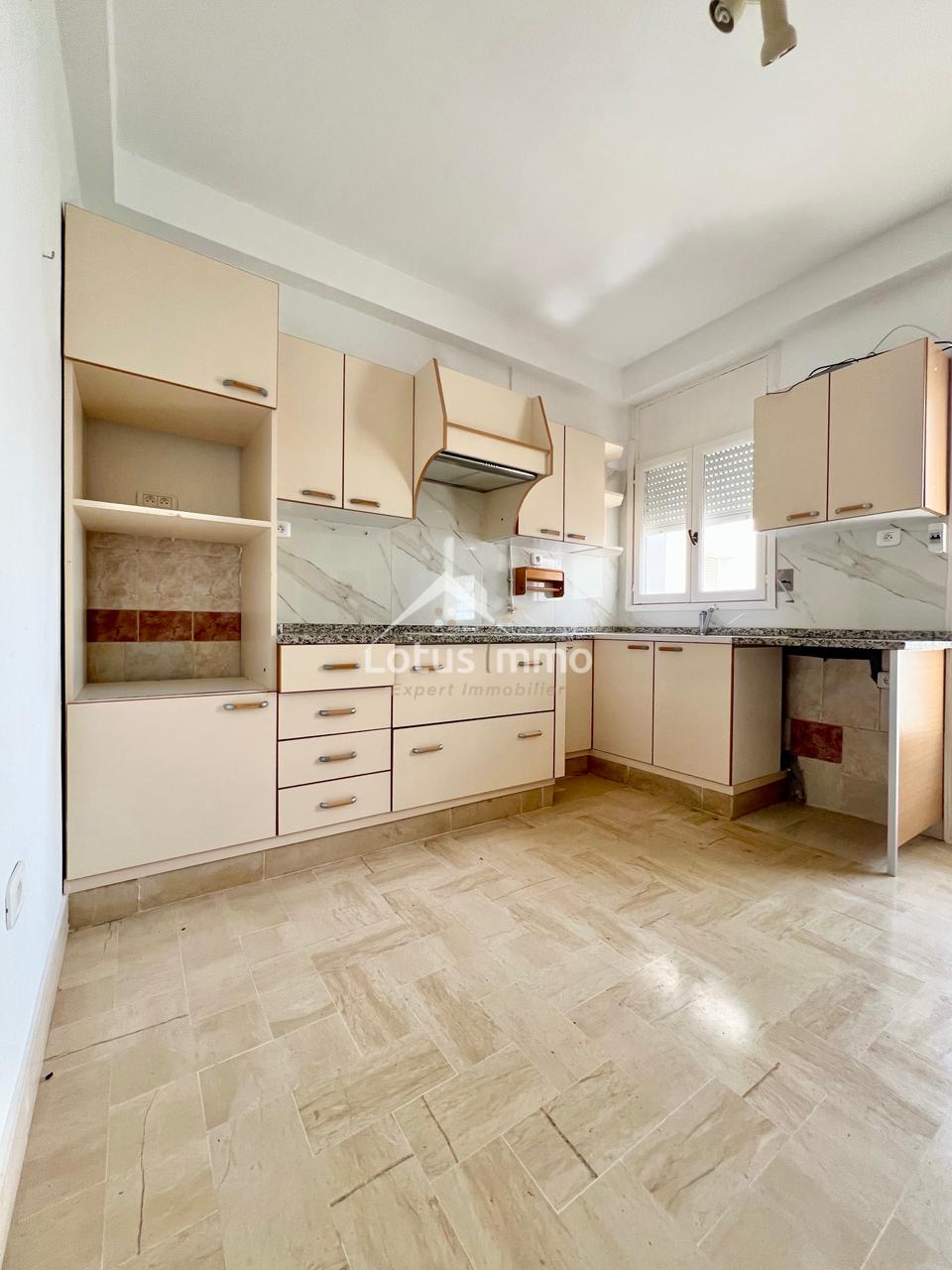 Ariana Ville&nbsp;Cite Ennasr 1&nbsp;Vente&nbsp;Appart. 5 pi�ces+&nbsp;Appartement s4 � ennasr 1