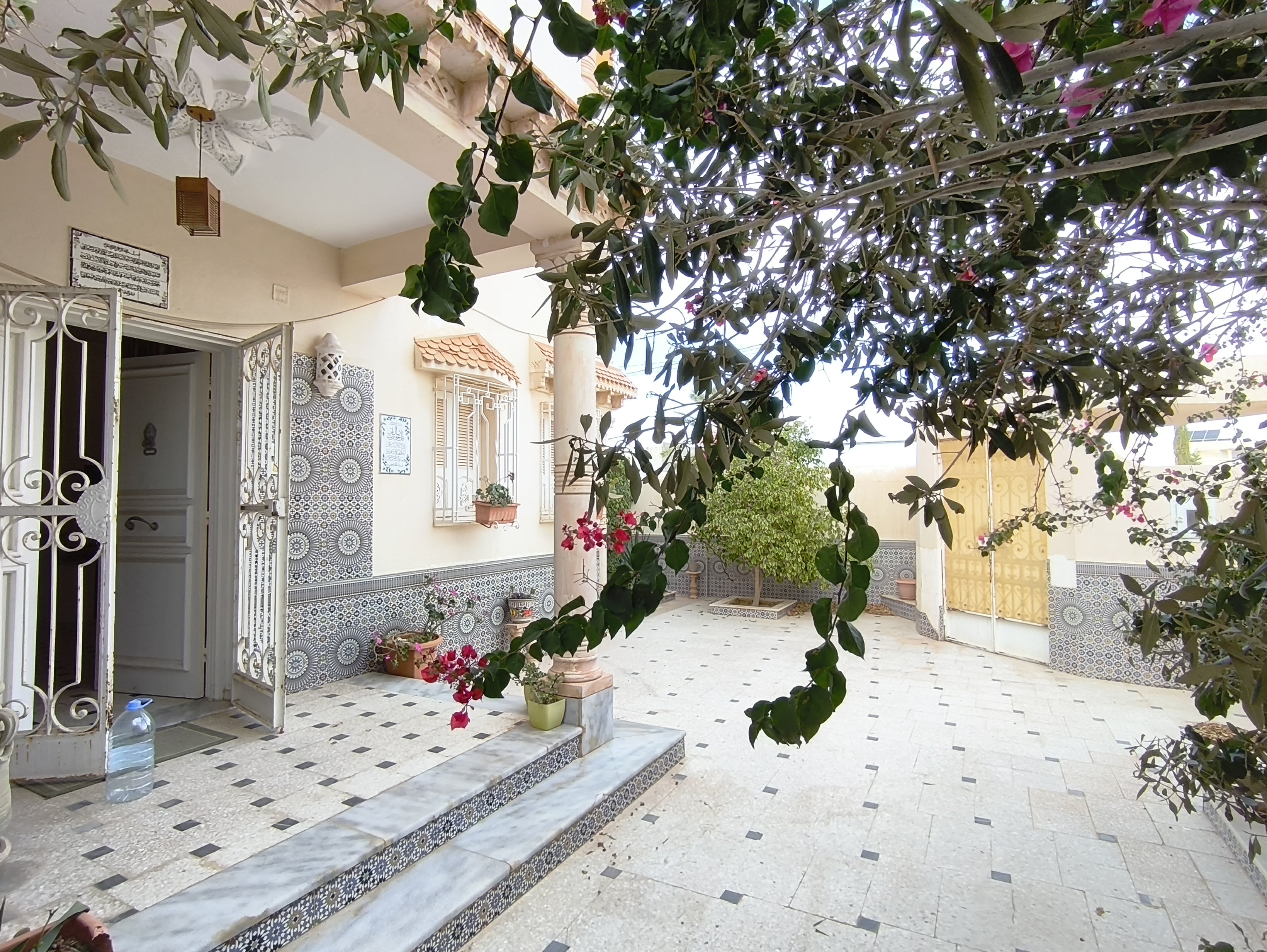 Gabes Sud Cite El Yasmine Location Maisons Belle villa  bien meuble