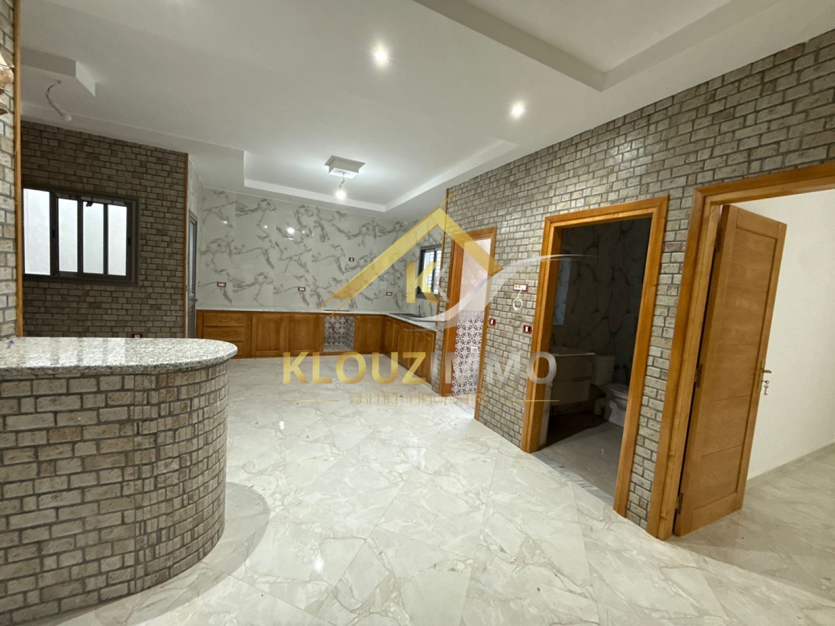 Bizerte Nord&nbsp;Bizerte&nbsp;Vente&nbsp;Maisons&nbsp;Une coquette villa s plus 3 ind�pendants