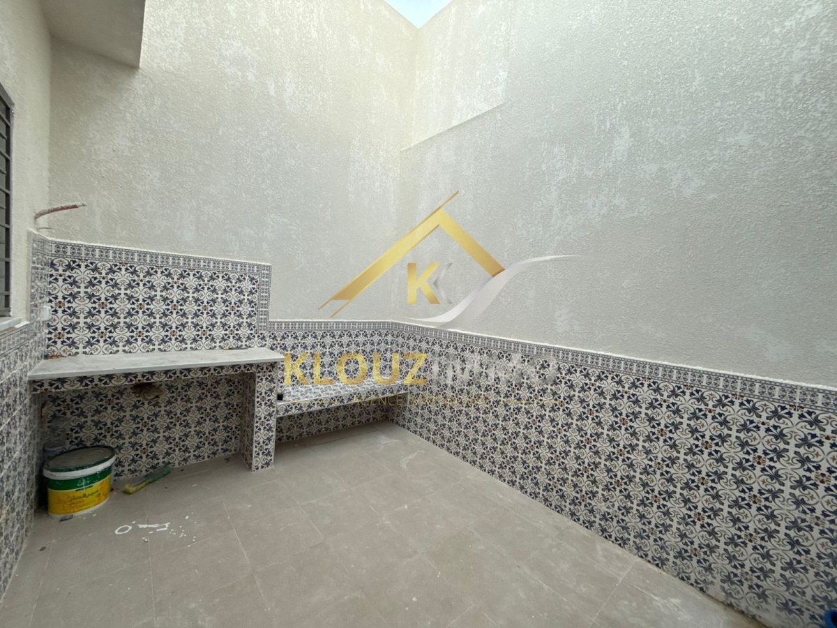 Bizerte Nord&nbsp;Bizerte&nbsp;Vente&nbsp;Maisons&nbsp;Une coquette villa s plus 3 ind�pendants
