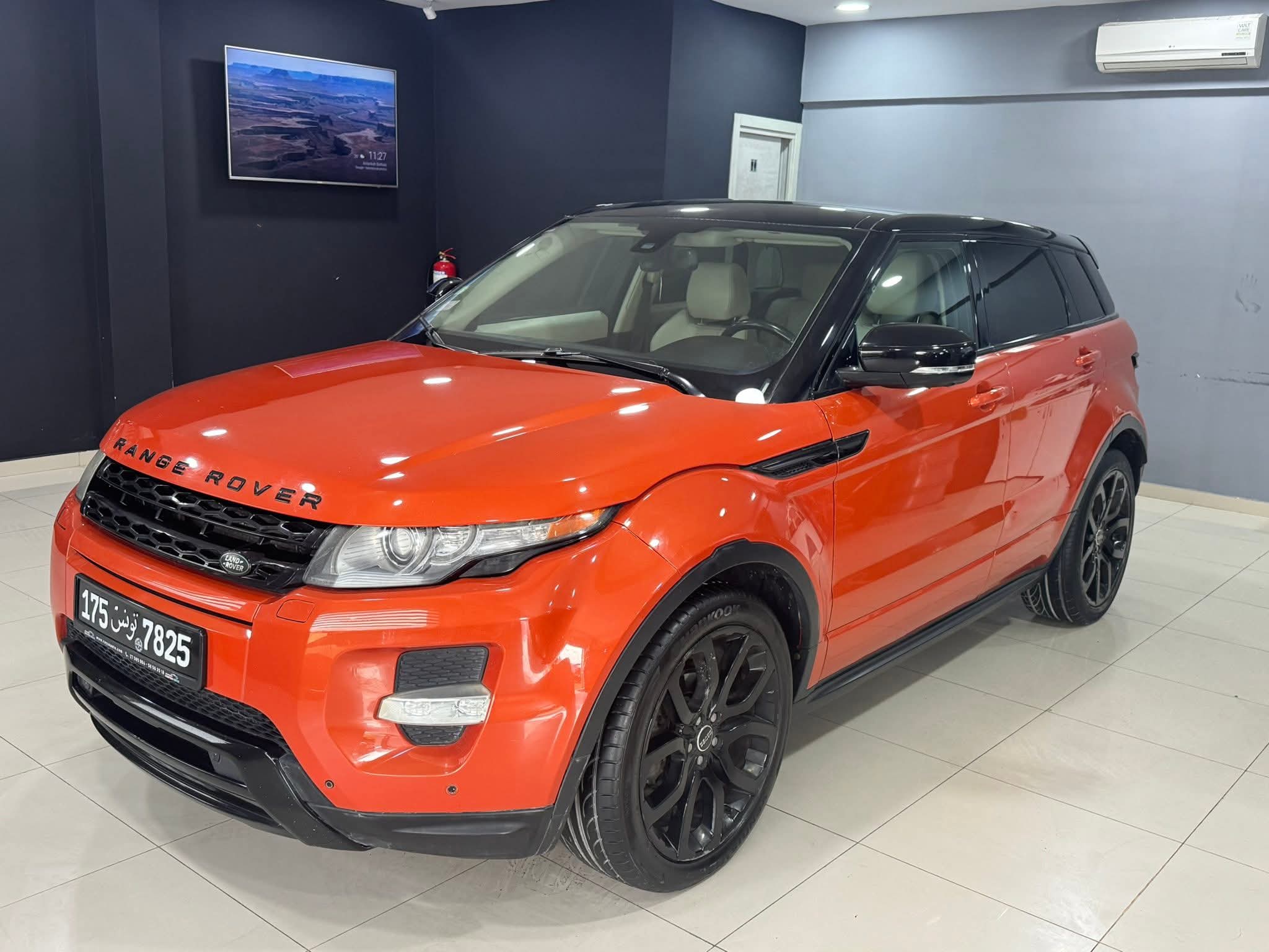 Sidi Thabet Cebalet Ben Ammar Land-Rover Range Range rover evoque