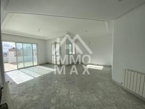 La Marsa&nbsp;Berge Du Lac&nbsp;Vente&nbsp;Maisons&nbsp;A  un appartement s2 au lac 2 ref60a