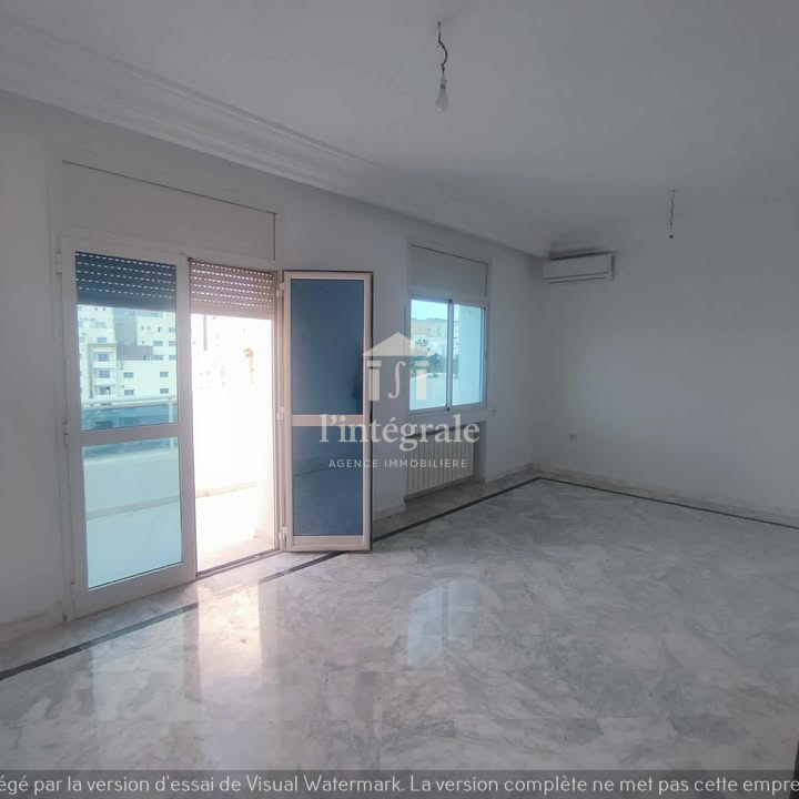 Ariana Ville&nbsp;Cite Ennasr 2&nbsp;Vente&nbsp;Appart. 4 pi�ces&nbsp;Superbe appartement s3 standing