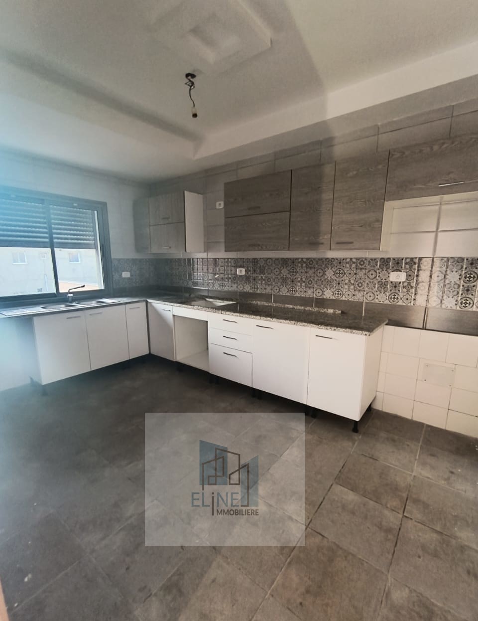 La Soukra La Soukra Vente Appart. 2 pices Deux appts s plus 2 a dar fadhal