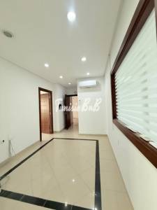 La Marsa&nbsp;Berge Du Lac&nbsp;Vente&nbsp;Appart. 1 pi�ce&nbsp;A  un bureau a3 au lac1 ref904a