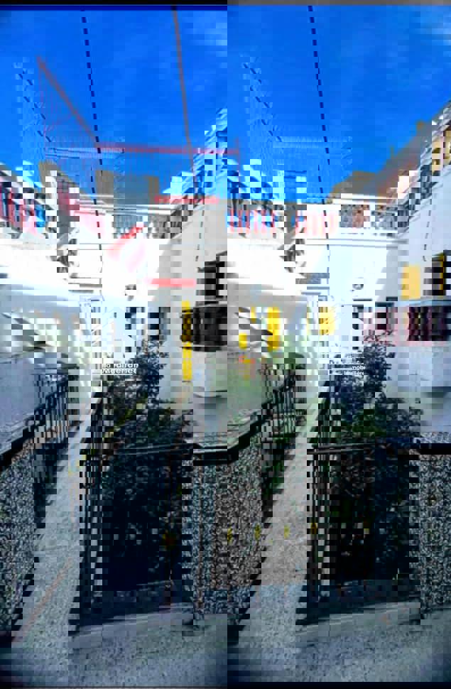 Bab Bhar Bab Bhar Vente Appart. 5 pices+ Une maison de style arabe au centre ville