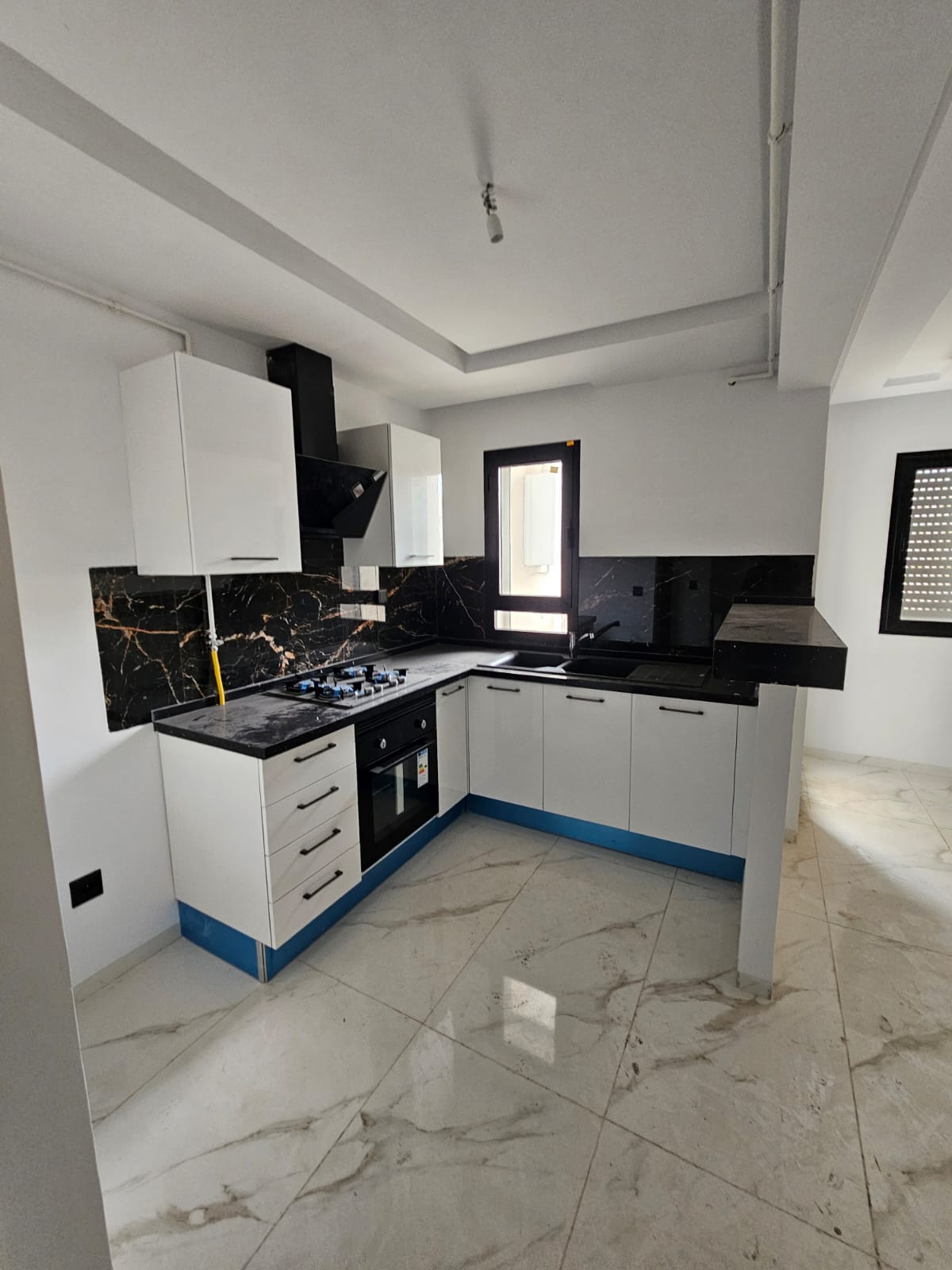 Ain Zaghouan&nbsp;Ain Zaghouan&nbsp;Vente&nbsp;Appart. 3 pi�ces&nbsp;S plus deux jamais habit� l'aouina