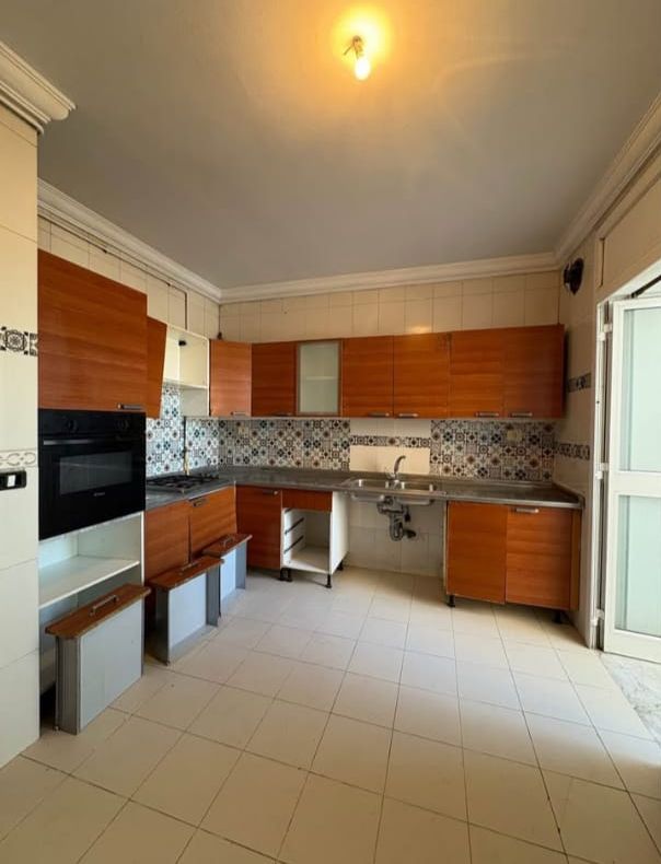 Ariana Ville Cite Ennasr 2 Vente Appart. 4 pices S3 occasion 2026