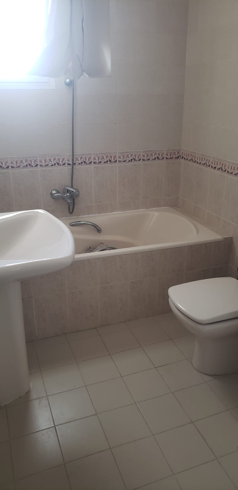 Ezzahra Ezzahra Vente Maisons Superbe villa  ezzahra ben arous