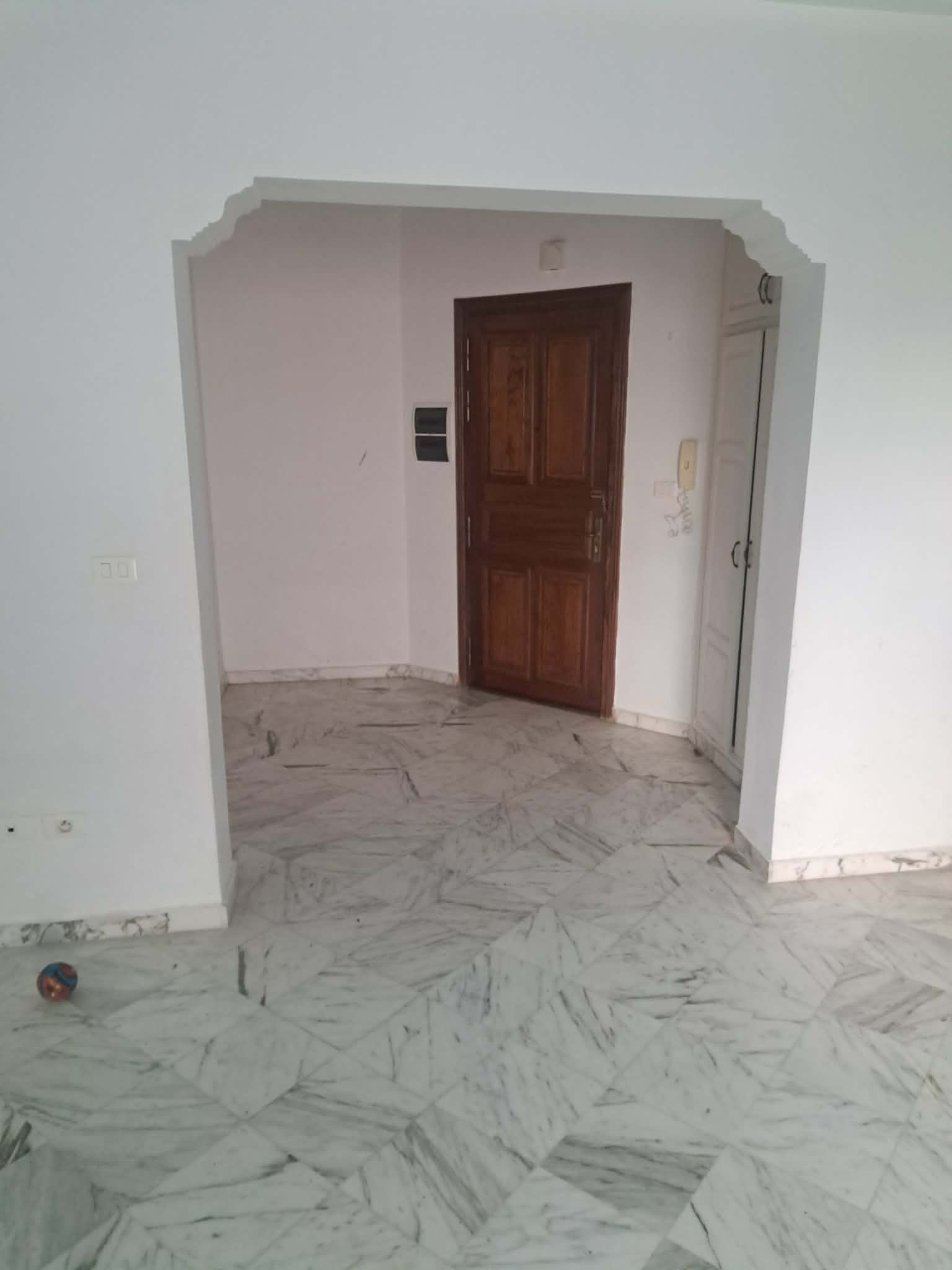 Ariana Ville&nbsp;Riadh Landlous&nbsp;Vente&nbsp;Appart. 4 pi�ces&nbsp;Superbe appart s3 � riadh el andalous