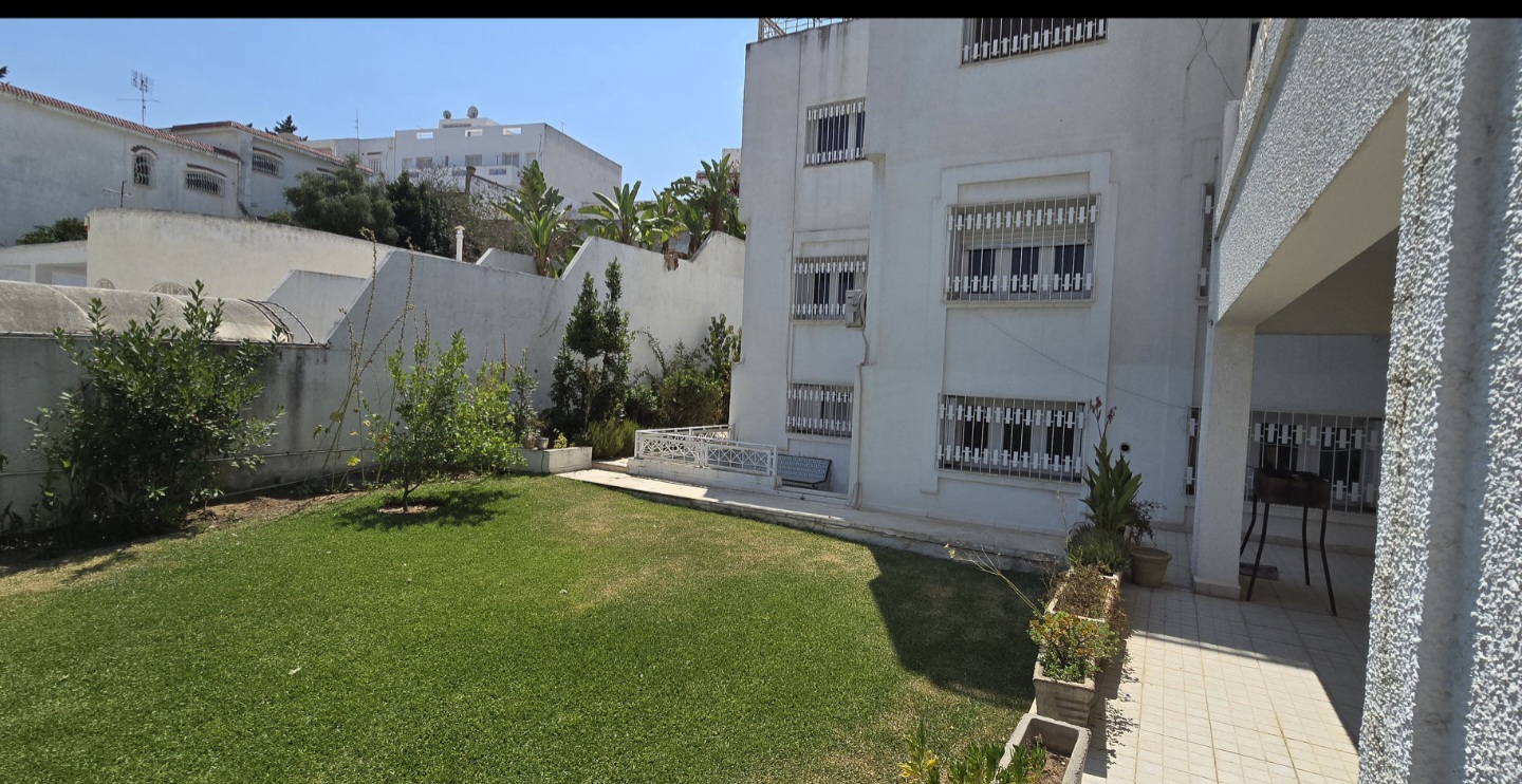 El Menzah&nbsp;El Menzah 9&nbsp;Vente&nbsp;Maisons&nbsp;Villa unique