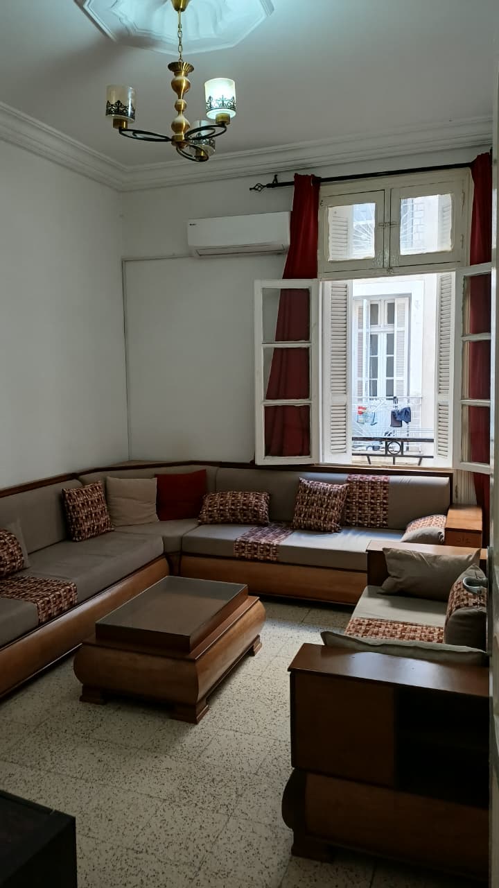 Bab Bhar Bab Bhar Vente Appart. 2 pices Appartement s 1 meubl au centre ville de tunis