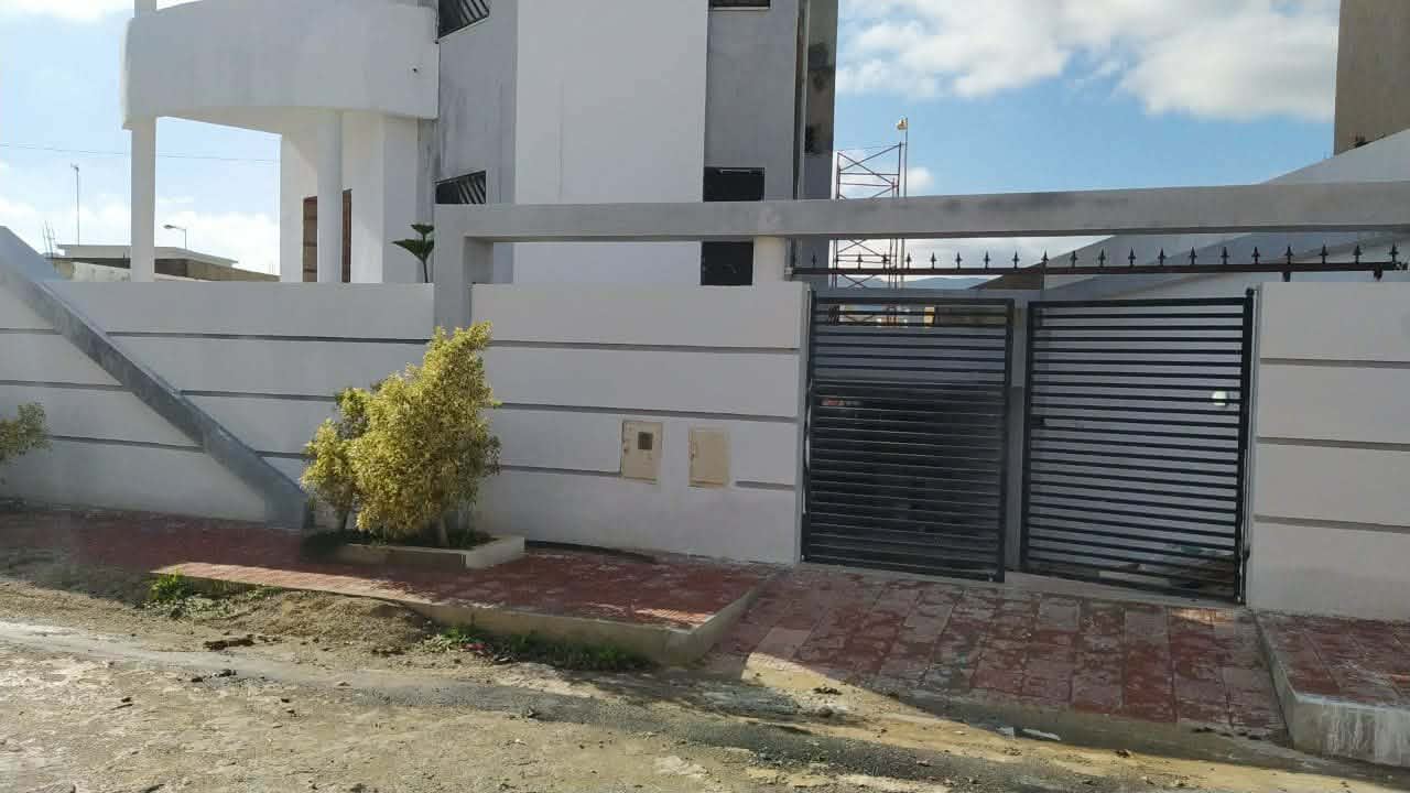 Hammam Chatt&nbsp;Borj Cedria&nbsp;Vente&nbsp;Maisons&nbsp;Villa neuve � 3 �tages