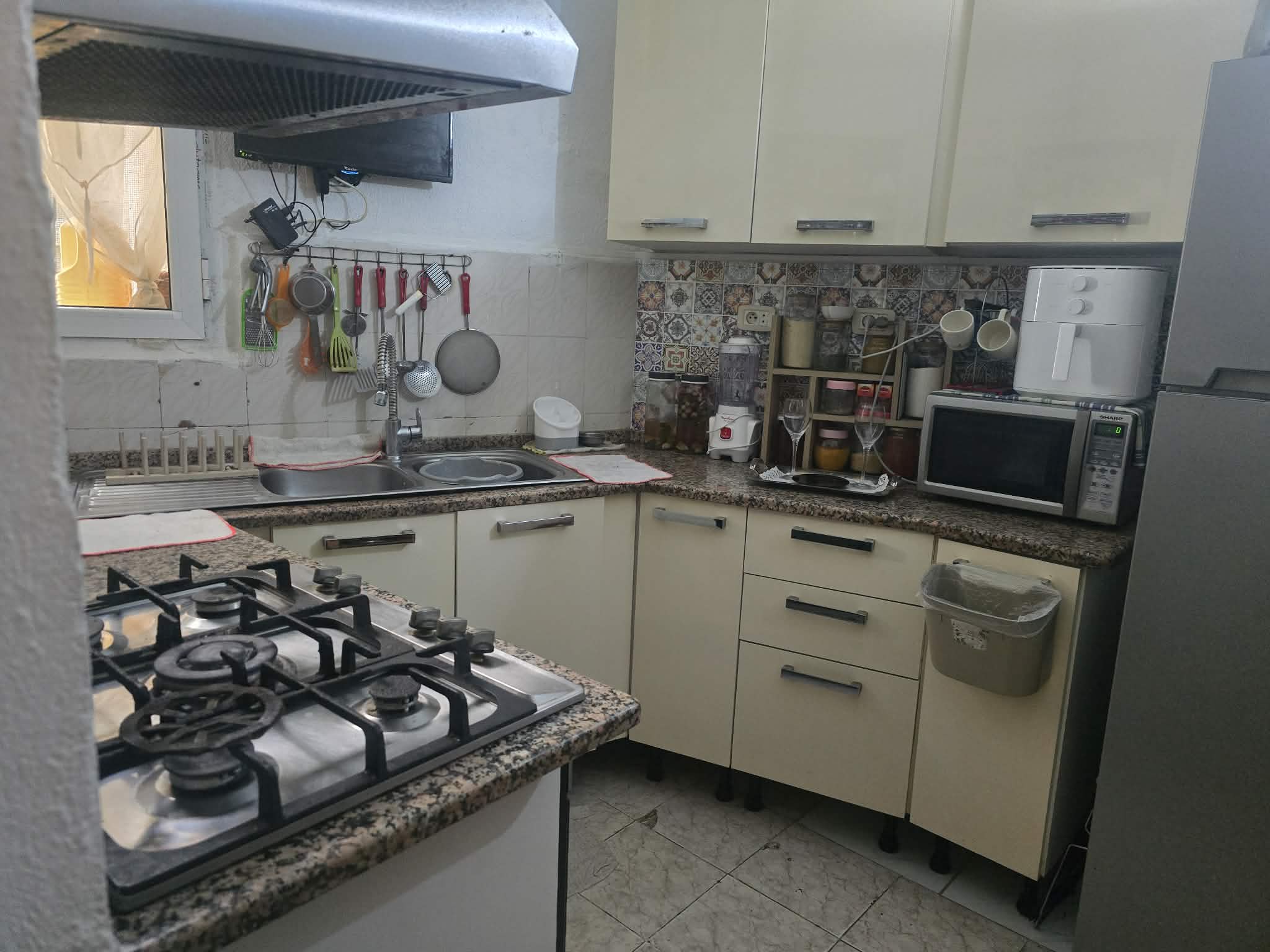 Bab Bhar&nbsp;Bab Bhar&nbsp;Vente&nbsp;Appart. 3 pi�ces&nbsp;Appartement � l'avenue de jean jaur�s tunis