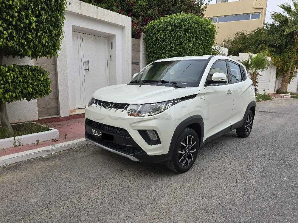 La Marsa&nbsp;Gammart&nbsp;Mahindra&nbsp;Autre Mod�le&nbsp;Voiture mahindra