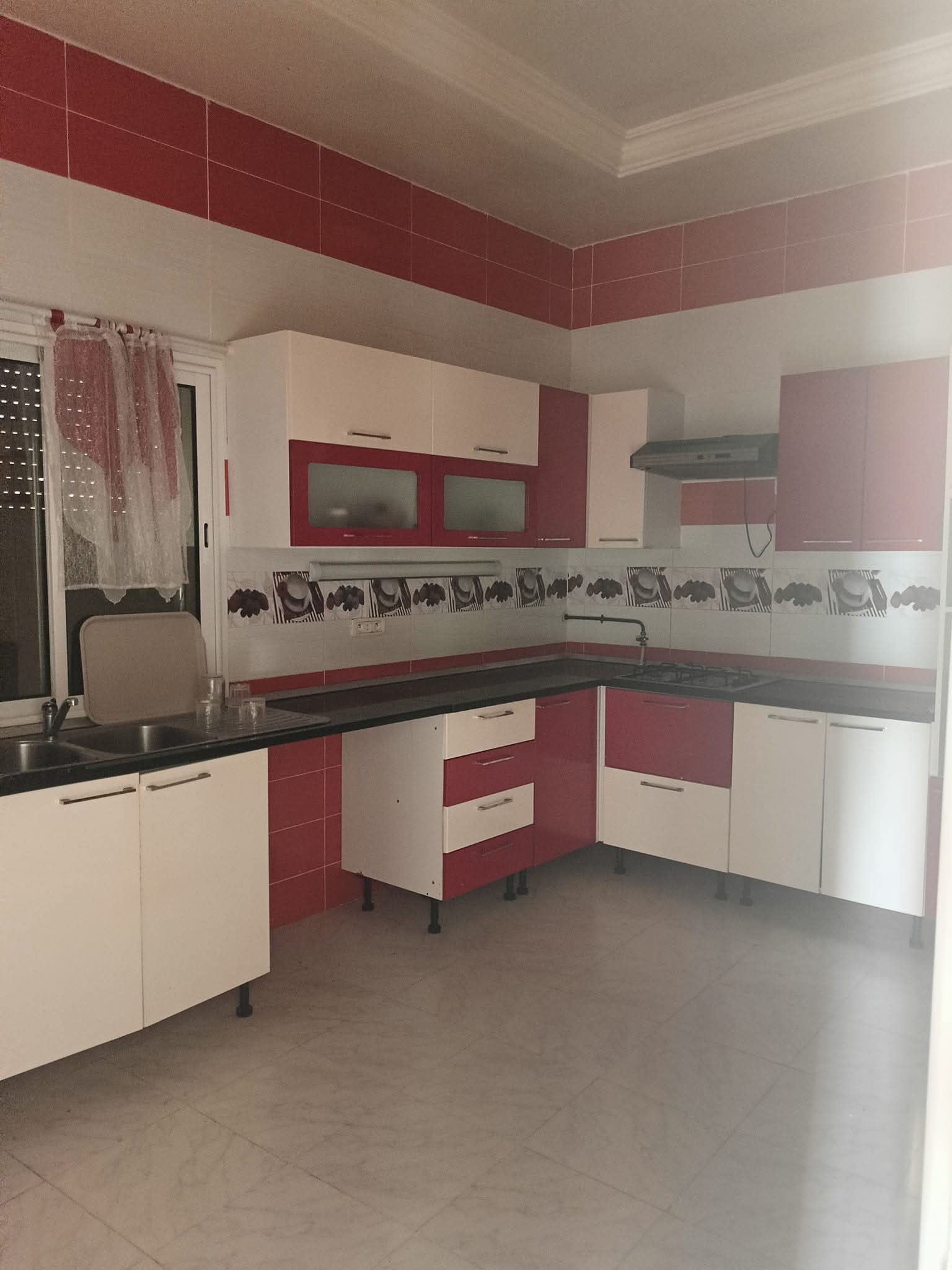 Ariana Ville Ariana Vente Maisons Villa compos de deux tages indpendante