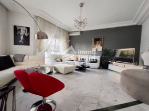 Mnihla Jardins d'el Menzah Vente Duplex Triplex avec piscine aux  jardins d'el menzah 2