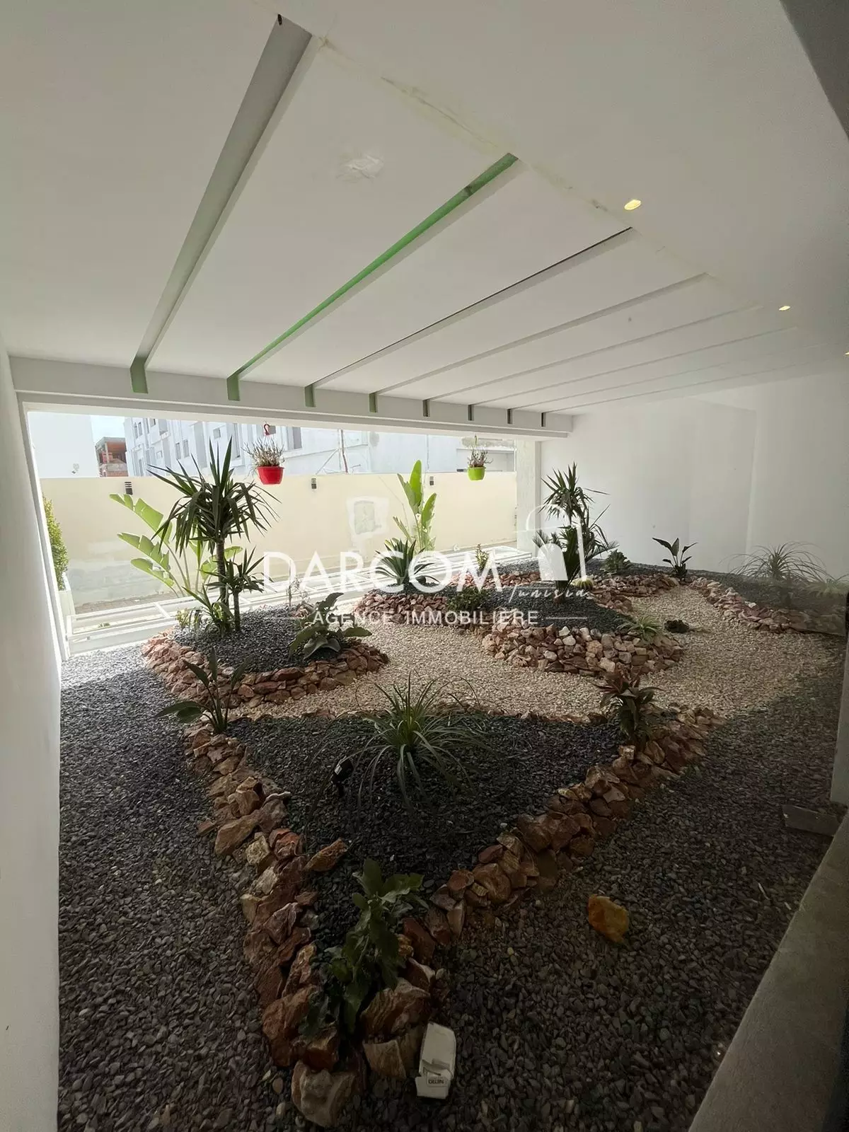 La Soukra&nbsp;Chotrana 1&nbsp;Vente&nbsp;Appart. 4 pi�ces&nbsp;S3 au rez de chaus�e avec jardin