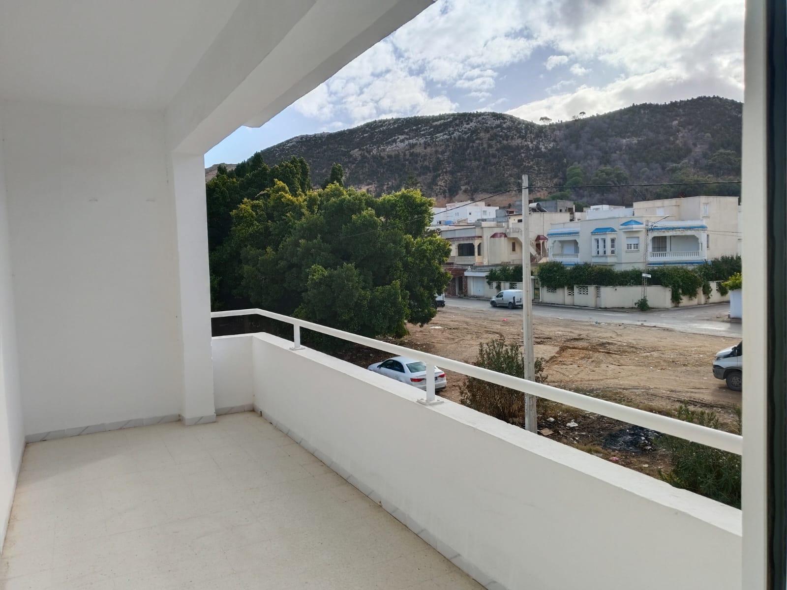 Bou Mhel El Bassatine&nbsp;Bou Mhel&nbsp;Vente&nbsp;Appart. 4 pi�ces&nbsp;Boumhel vnt s3 128m2