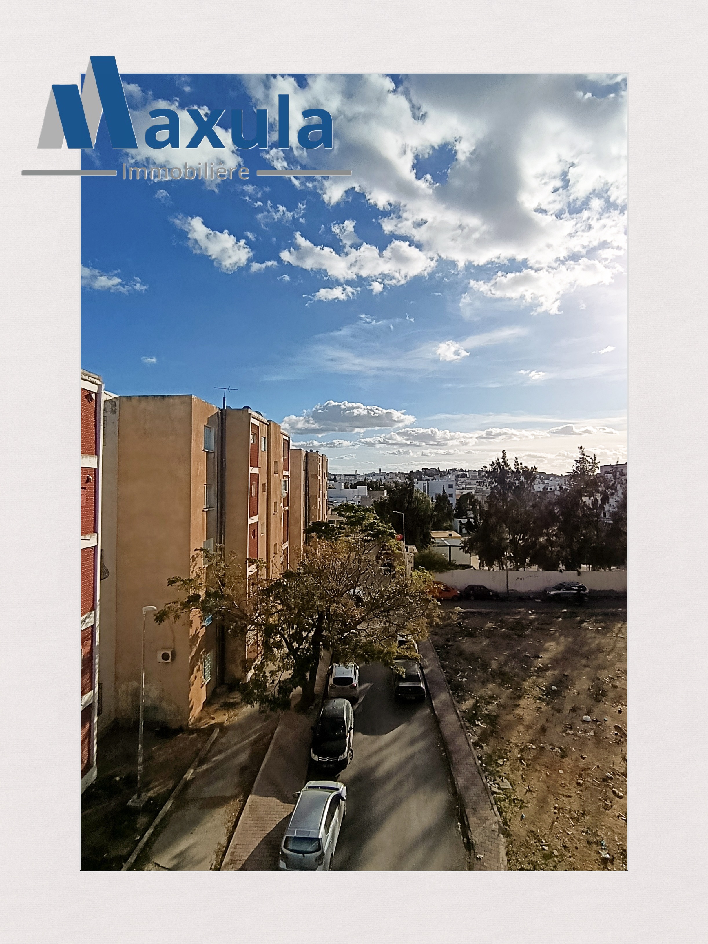 Rades&nbsp;Cite Snit&nbsp;Vente&nbsp;Appart. 4 pi�ces&nbsp;Appartement s3 au 3eme etage a rades snit