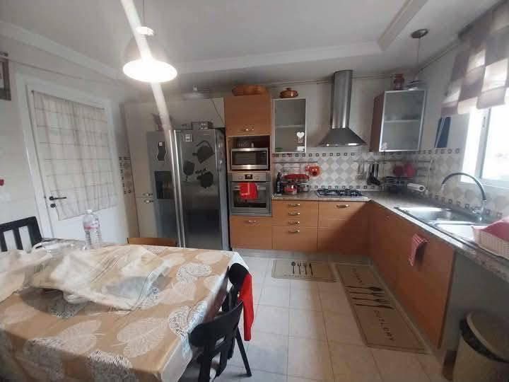 Ariana Ville Riadh Landlous Vente Appart. 5 pices+ S4  avec terrasse 430 md riadh el andalous