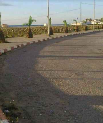 Beni Khiar&nbsp;El Maamoura&nbsp;Vente&nbsp;Surfaces&nbsp;Maamoura plage vdterrain 1000 m2 pieds dans l'eau