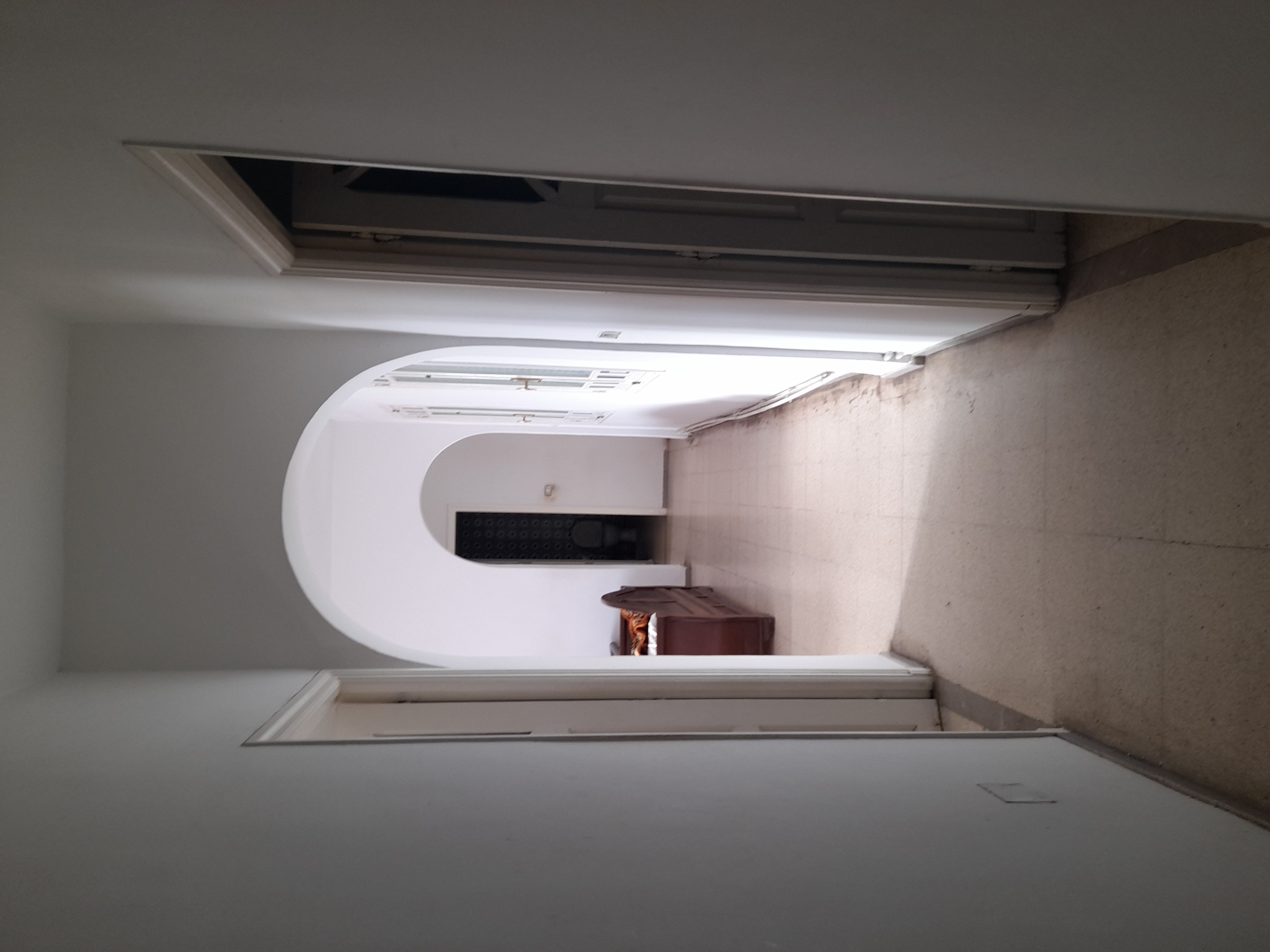 Bab Souika&nbsp;Bab Souika&nbsp;Vente&nbsp;Appart. 4 pi�ces&nbsp;Grand appt